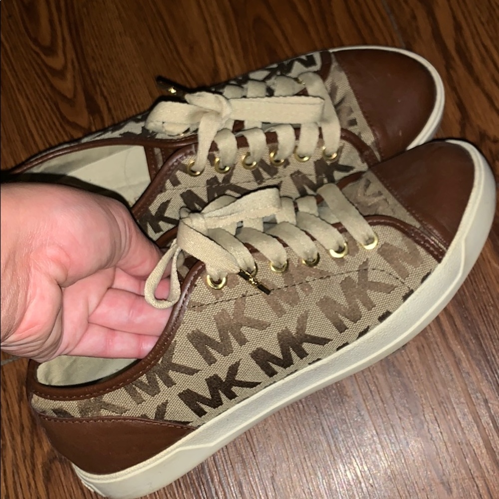 Michael Kors Sneakers